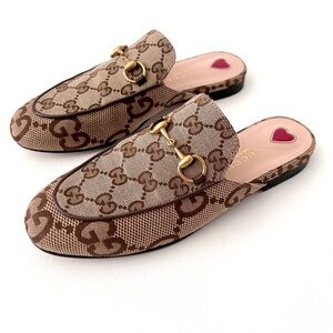 GUCCI | Princetown Horsebit GG Monogram Jumbo Logo Brown Beige Canvas Mules Flat
